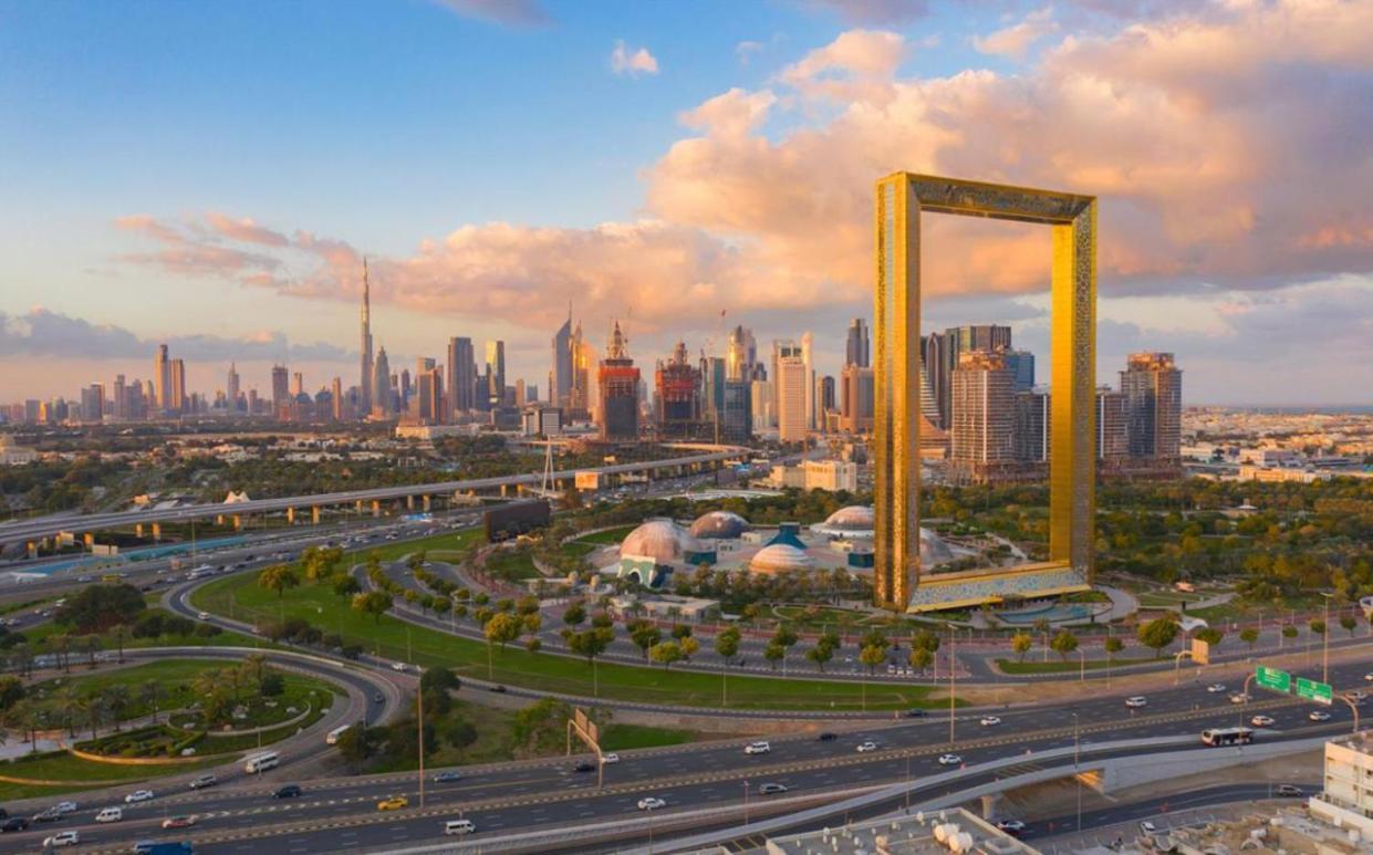 Dxb Hostel Near Adcb Metro Station Dubai Exterior foto